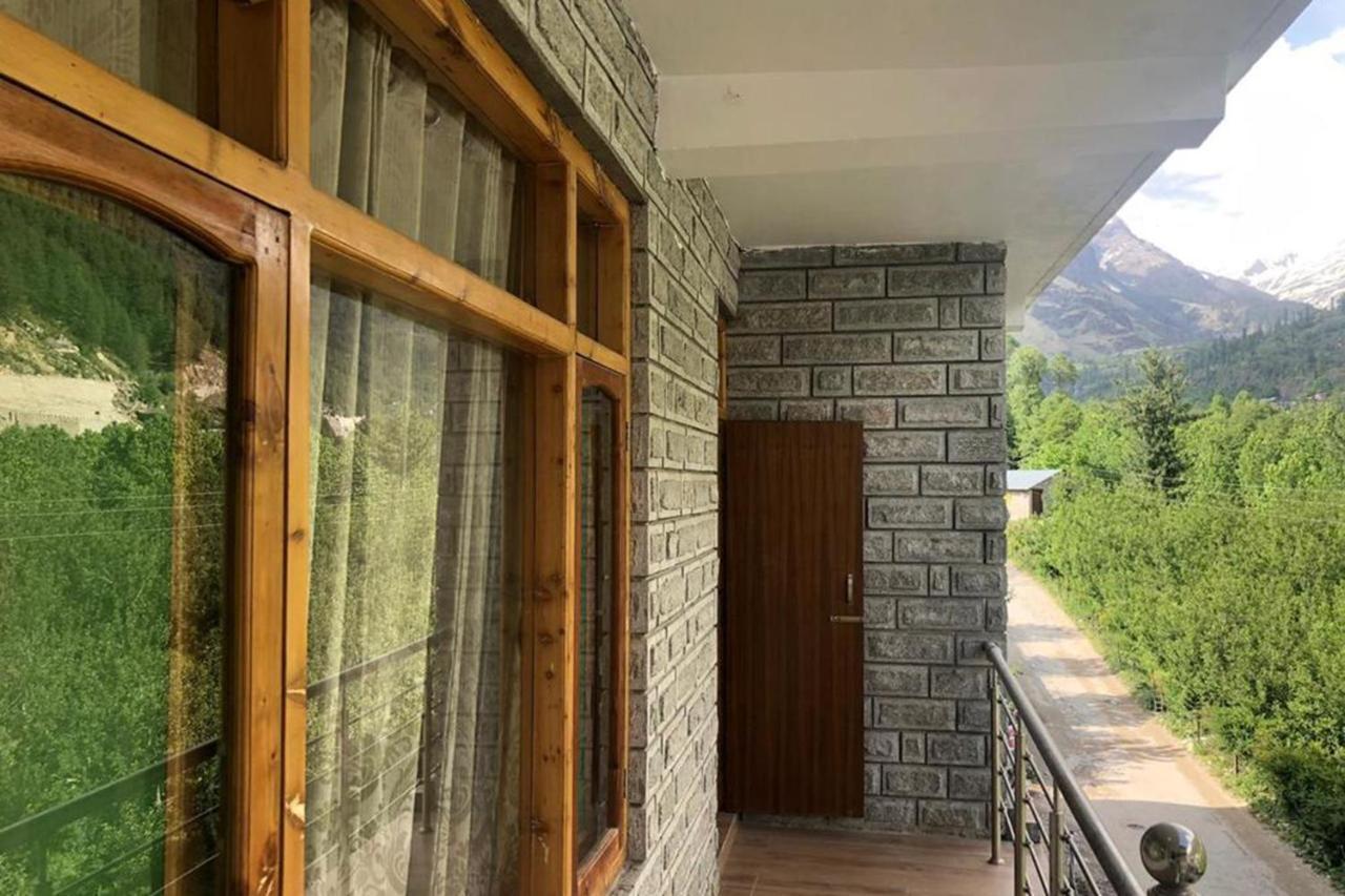 Misty Hills Hotel - Manali (Himachal Pradesh) — Photos 2